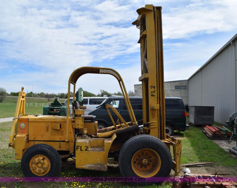 image for item E6142 Champ forklift