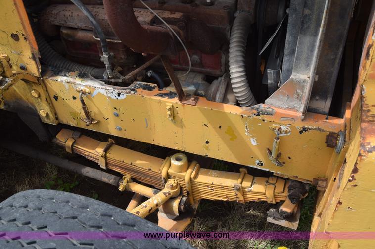 image for item E6142 Champ forklift