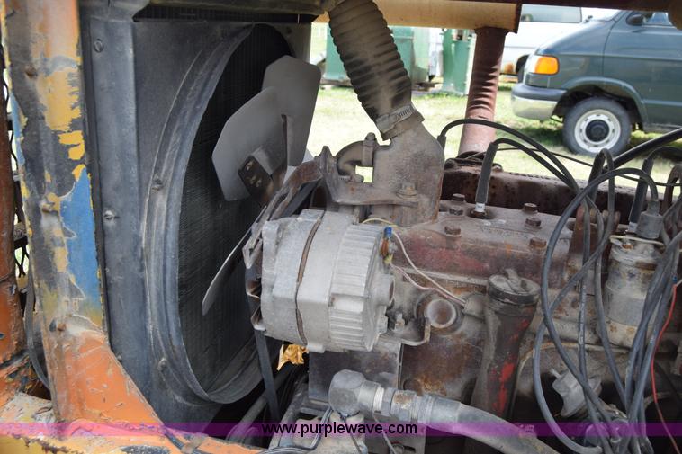 image for item E6142 Champ forklift