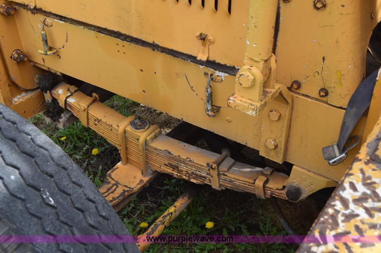 image for item E6142 Champ forklift