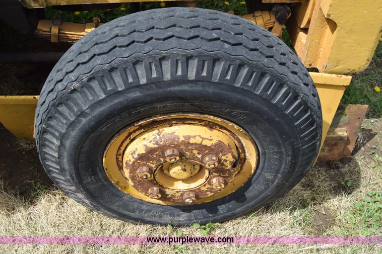 image for item E6142 Champ forklift