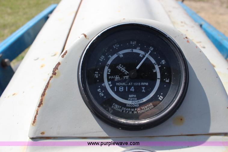 image for item F7631 Ford 4000 tractor