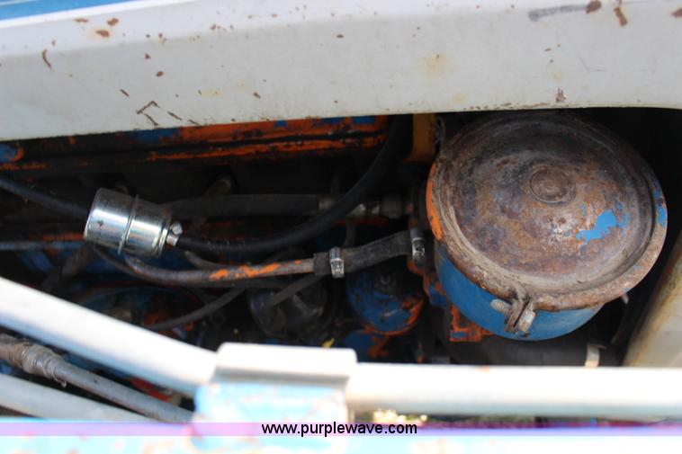 image for item F7631 Ford 4000 tractor