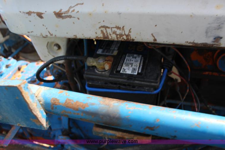 image for item F7631 Ford 4000 tractor