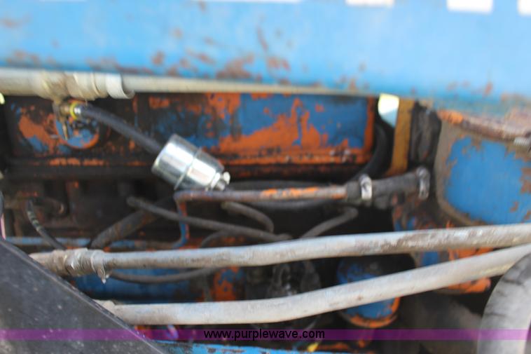 image for item F7631 Ford 4000 tractor