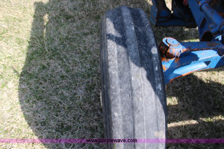 image for item F7631 Ford 4000 tractor