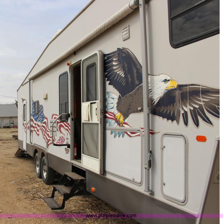 image for item F7633 2005 All American Sport fifth wheel toy hauler camper