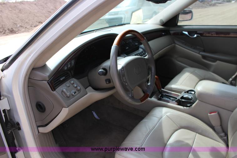 image for item F7634 2004 Cadillac DeVille DTS