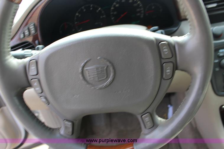 image for item F7634 2004 Cadillac DeVille DTS