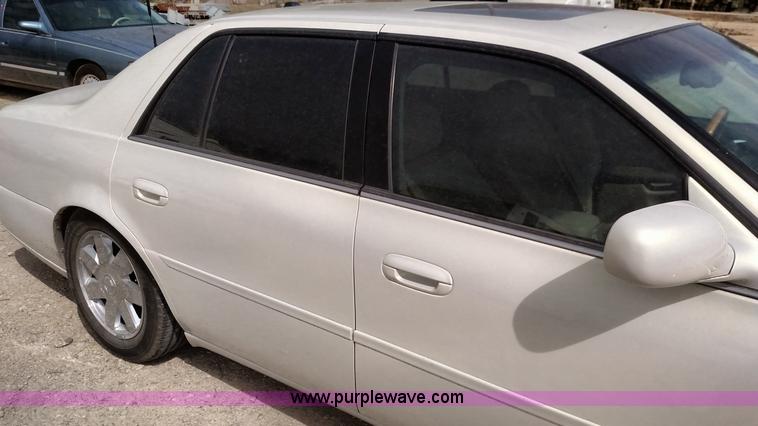 image for item F7634 2004 Cadillac DeVille DTS