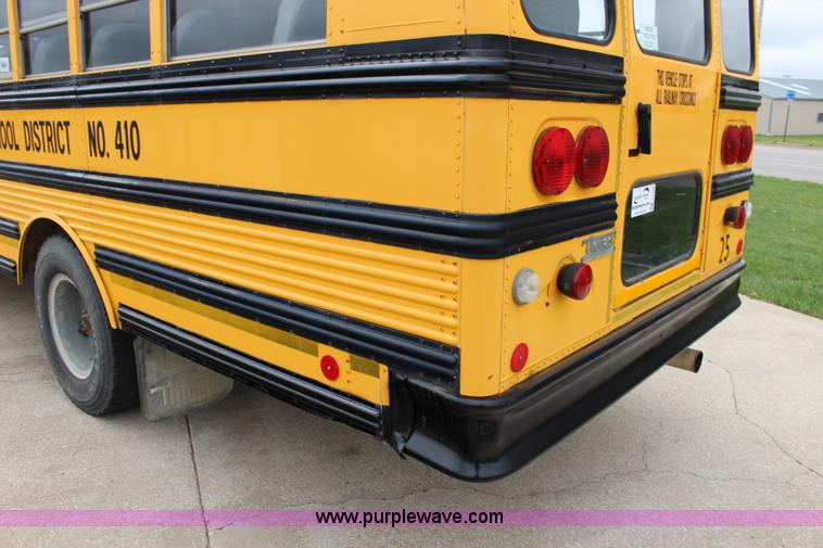 image for item F7676 1995 Ford school bus