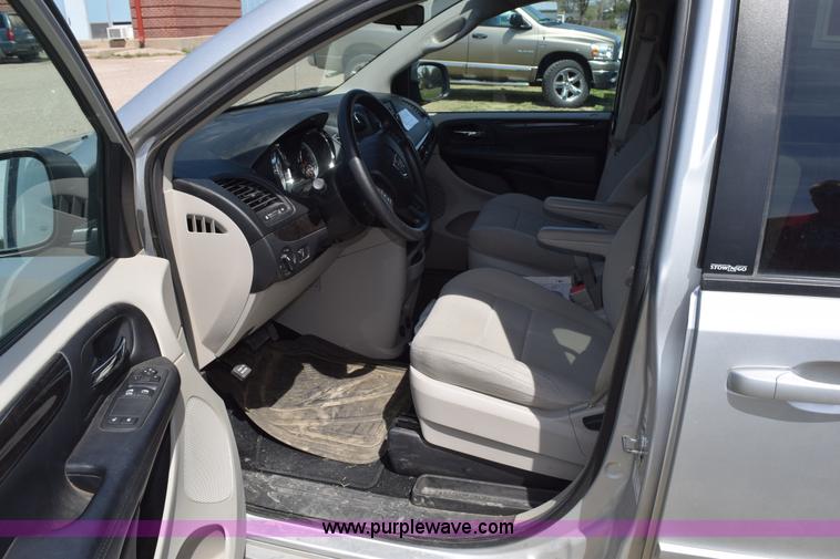 image for item H5191 2012 Dodge Grand Caravan Express van