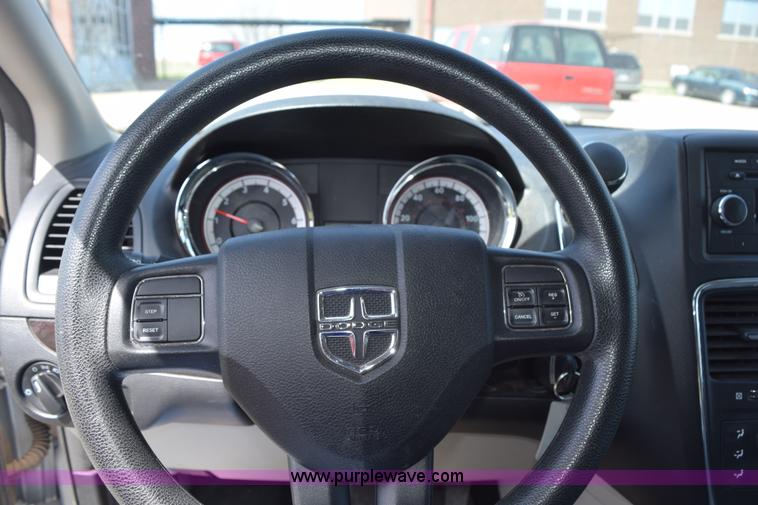 image for item H5191 2012 Dodge Grand Caravan Express van