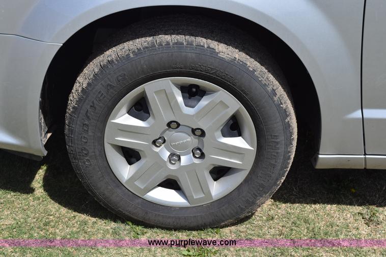 image for item H5191 2012 Dodge Grand Caravan Express van