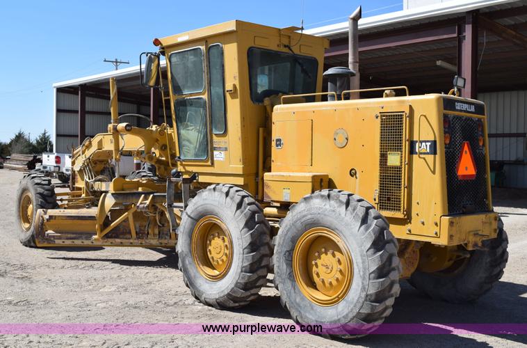 image for item H5196 1991 Caterpillar 140G motor grader