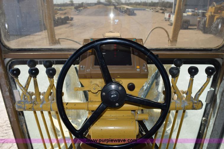 image for item H5196 1991 Caterpillar 140G motor grader
