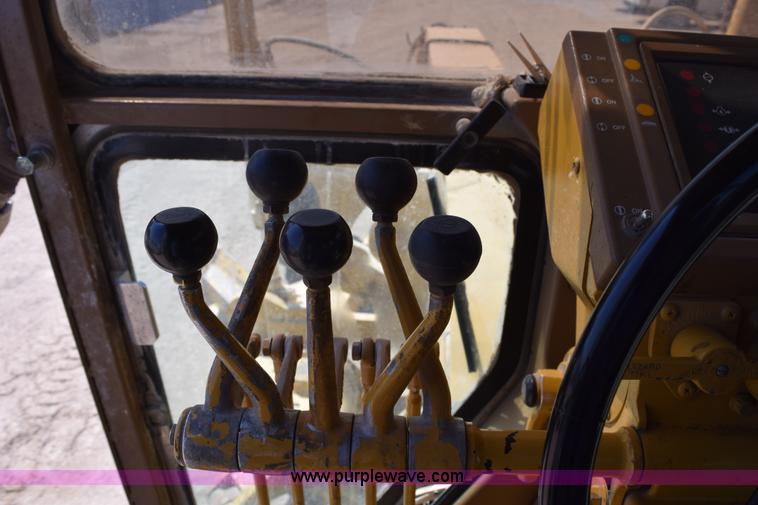 image for item H5196 1991 Caterpillar 140G motor grader