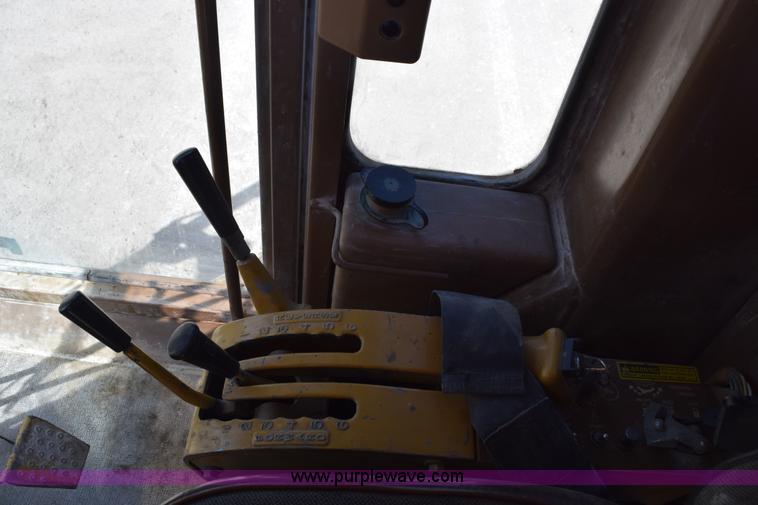 image for item H5196 1991 Caterpillar 140G motor grader