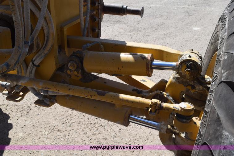 image for item H5196 1991 Caterpillar 140G motor grader