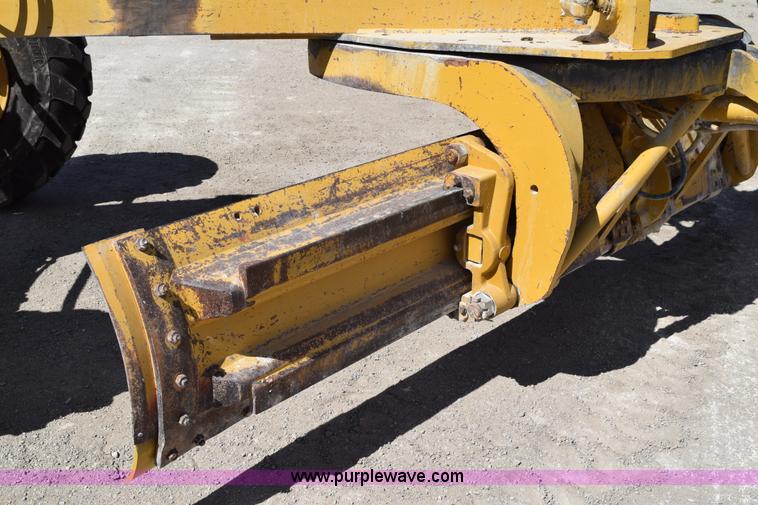 image for item H5196 1991 Caterpillar 140G motor grader