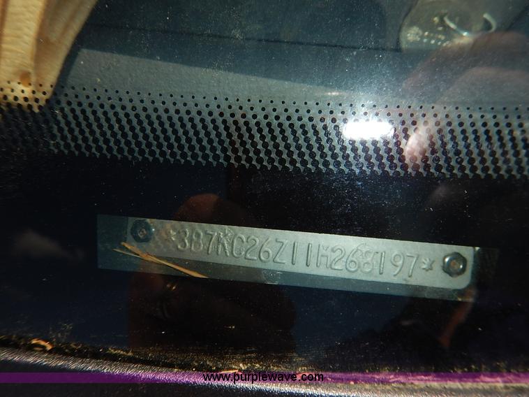 image for item J3964 2001 Dodge Ram 2500 utility truck