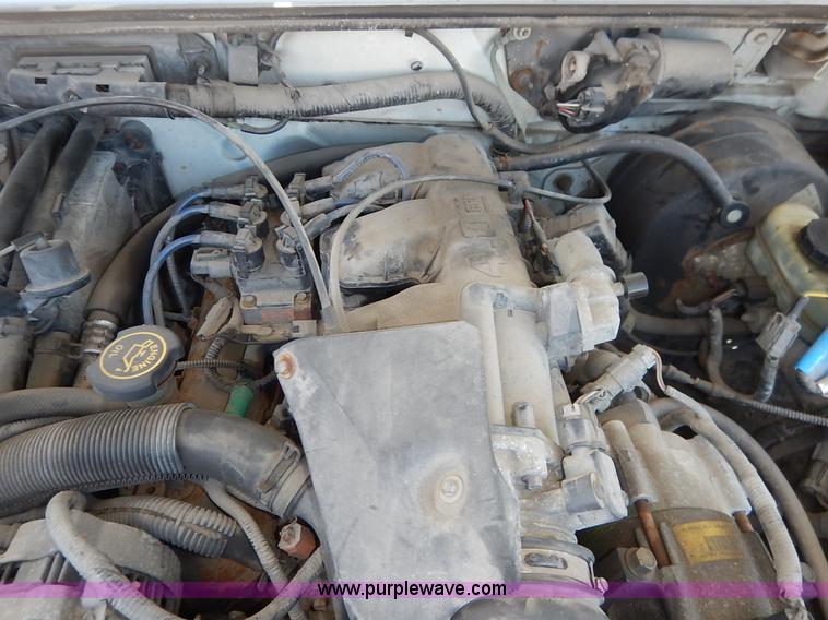 image for item J3965 1999 Ford Explorer SUV