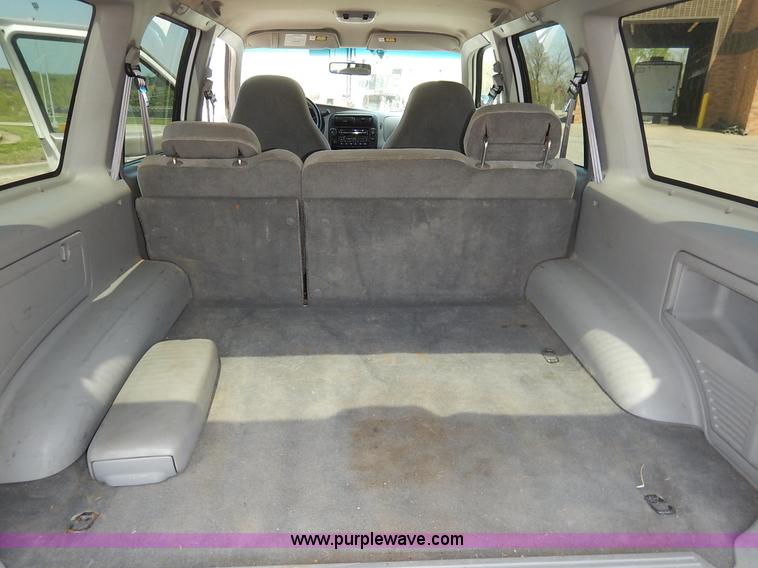 image for item J3965 1999 Ford Explorer SUV