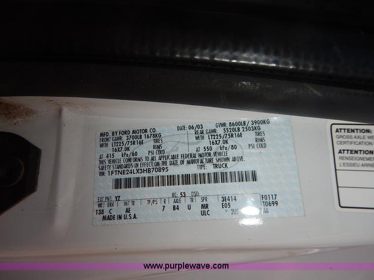 image for item J3966 2003 Ford E250 van