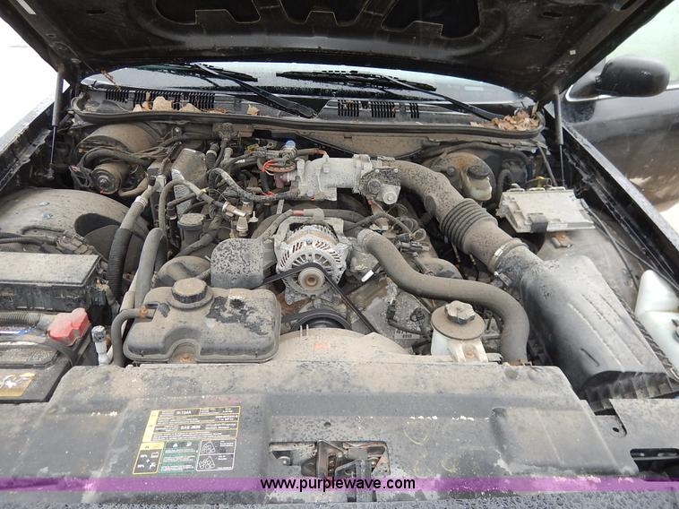 image for item J3993 2006 Ford Crown Victoria Police Interceptor
