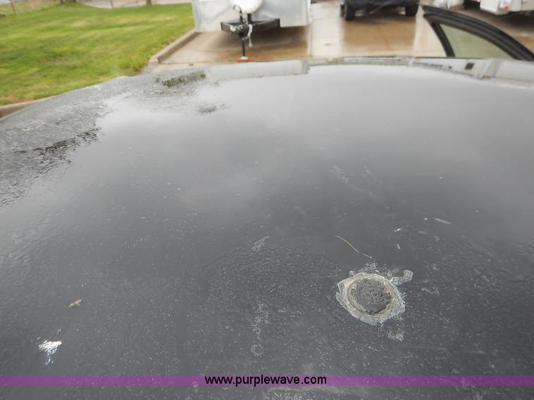 image for item J3993 2006 Ford Crown Victoria Police Interceptor