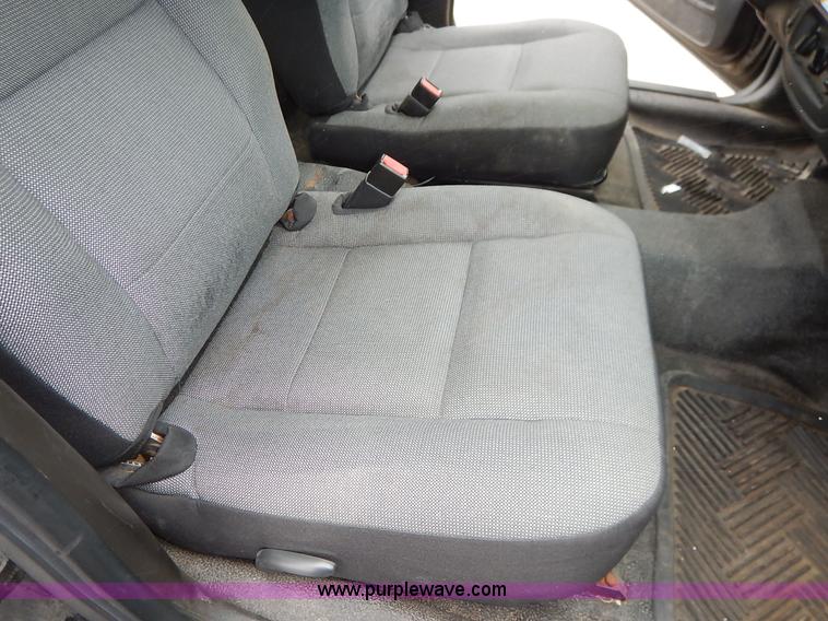 image for item J3993 2006 Ford Crown Victoria Police Interceptor