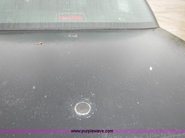 image for item J3993 2006 Ford Crown Victoria Police Interceptor