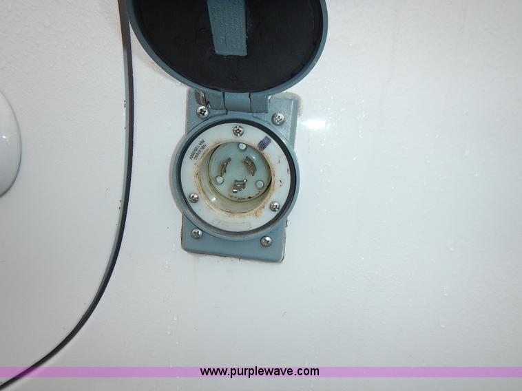 image for item J3994 2000 Ford Expedition XLT SUV