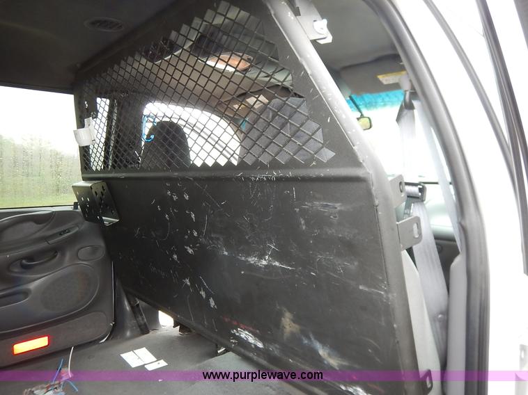 image for item J3994 2000 Ford Expedition XLT SUV