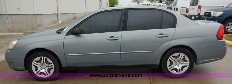 image for item J3996 2007 Chevrolet Malibu LS