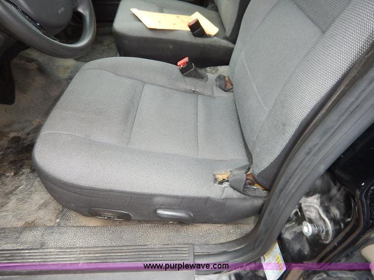 image for item J3997 2006 Ford Crown Victoria Police Interceptor