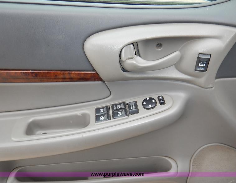 image for item J4000 2002 Chevrolet Impala
