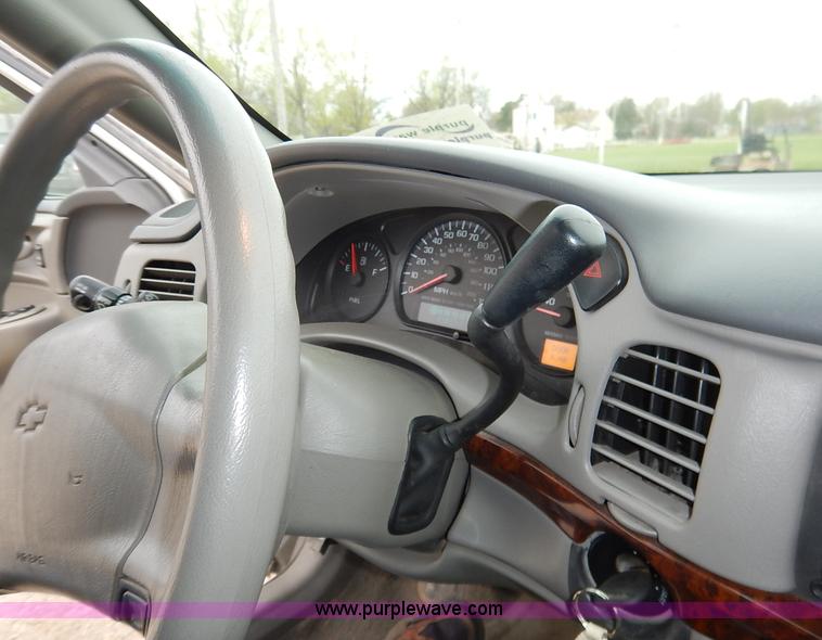 image for item J4000 2002 Chevrolet Impala