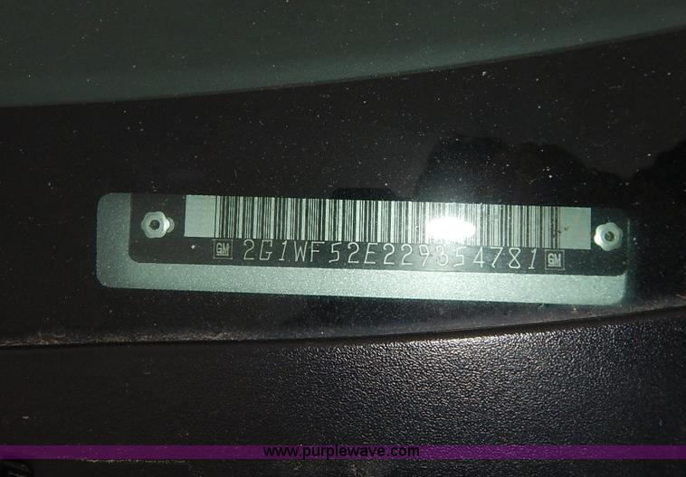image for item J4000 2002 Chevrolet Impala