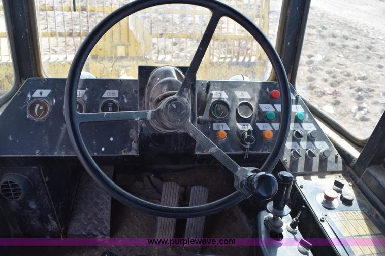 image for item K2427 1994 Bomag BC601RB landfill compactor