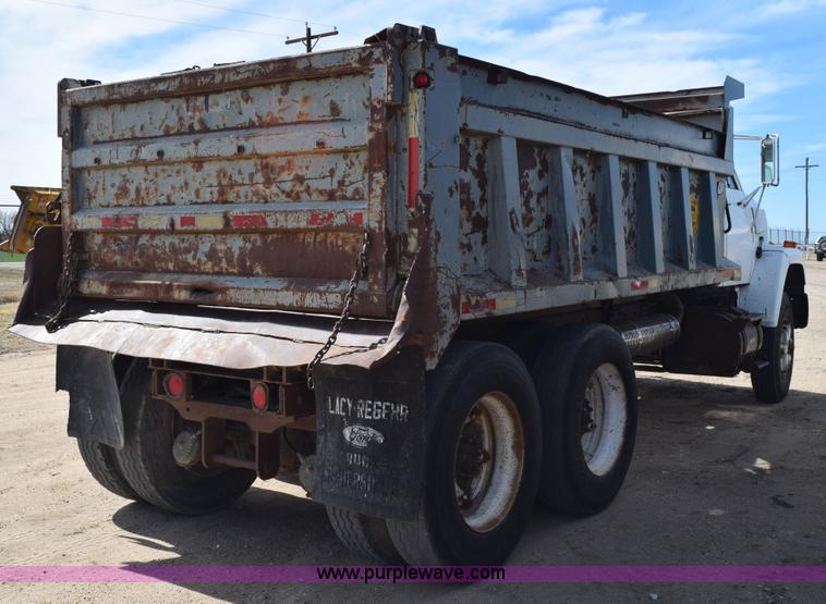 image for item K2428 1985 GMC Brigadier dump truck