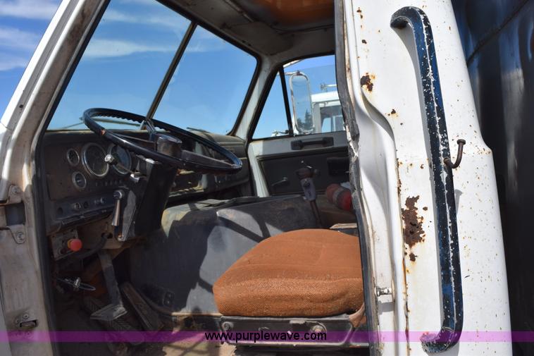 image for item K2428 1985 GMC Brigadier dump truck