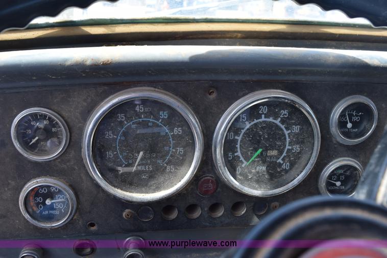 image for item K2428 1985 GMC Brigadier dump truck