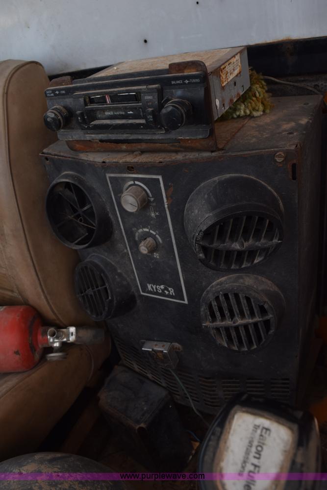 image for item K2428 1985 GMC Brigadier dump truck