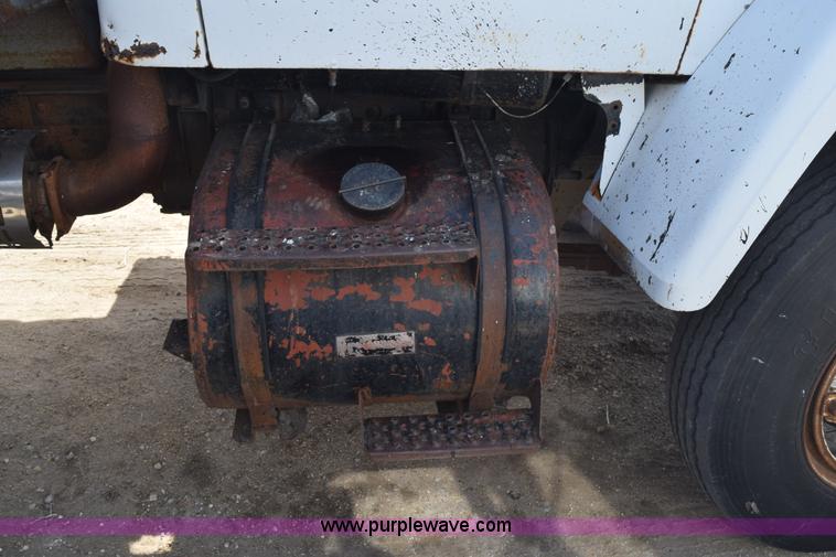 image for item K2428 1985 GMC Brigadier dump truck