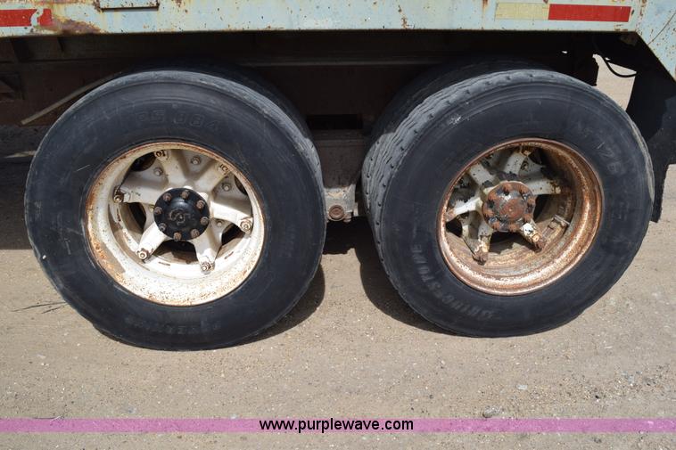 image for item K2428 1985 GMC Brigadier dump truck