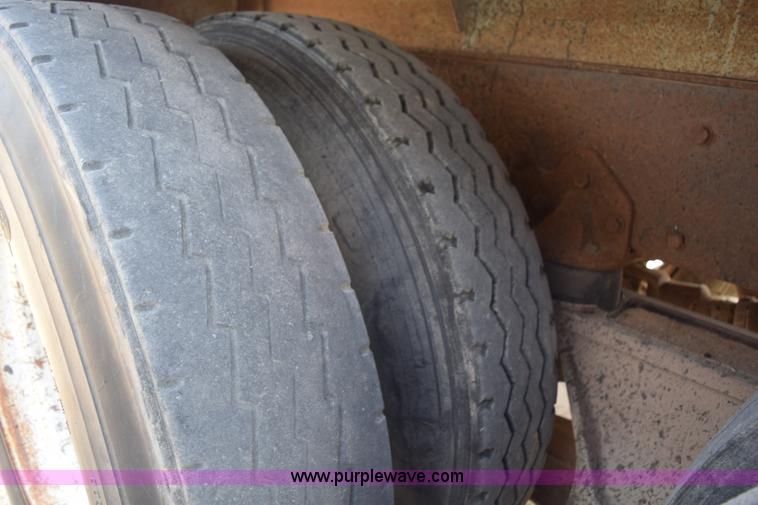 image for item K2428 1985 GMC Brigadier dump truck