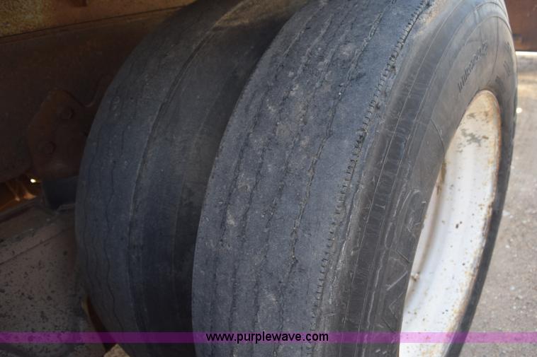 image for item K2428 1985 GMC Brigadier dump truck