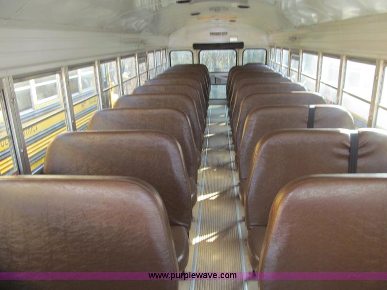 image for item K5517 2003 International 3800 Blue Bird school bus