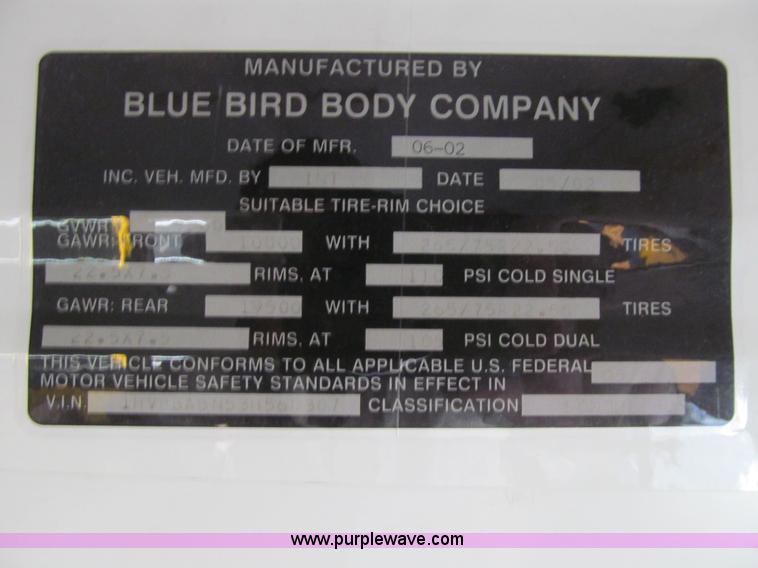 image for item K5517 2003 International 3800 Blue Bird school bus